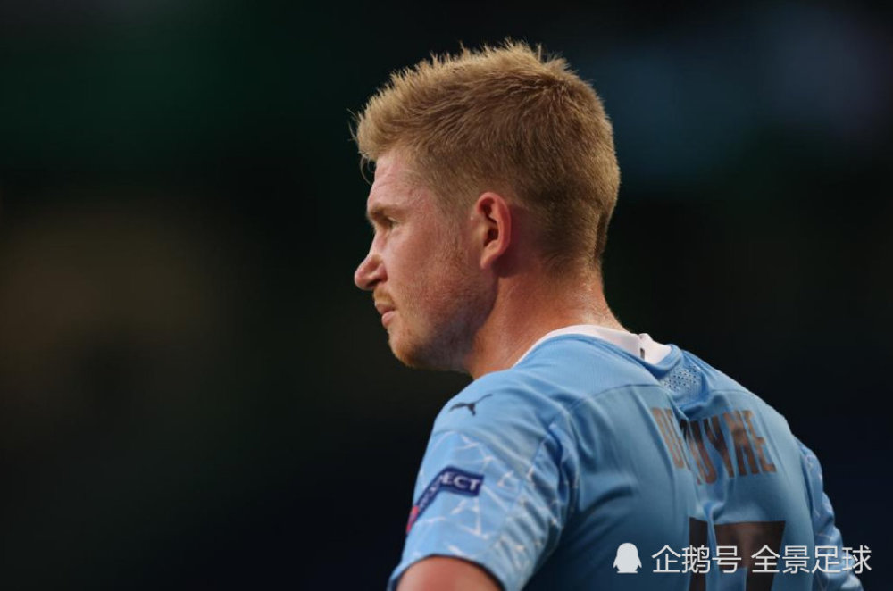 记者：虽然帕夫洛维奇无大碍，但战斯图加特他将轮休磁卡首发